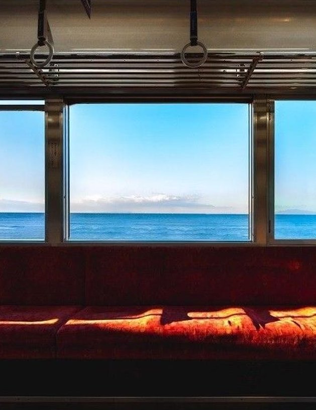 Senyla's tweet image. 何の車のかな？ 🖐️