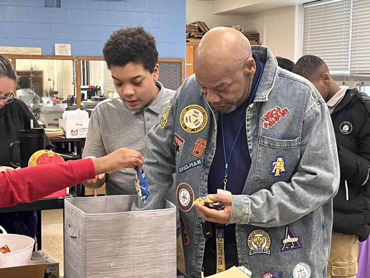 MacArthur  MS tweet media