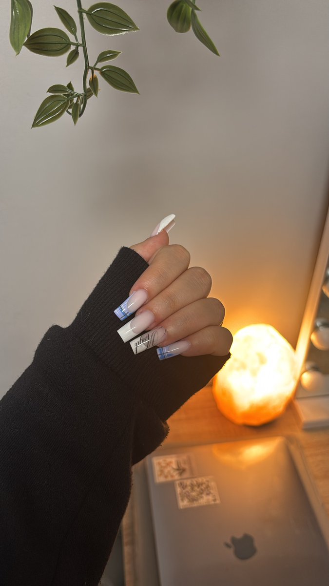 ✧ ˚ · . tweet media