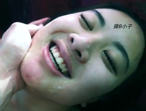 操B小子 tweet media