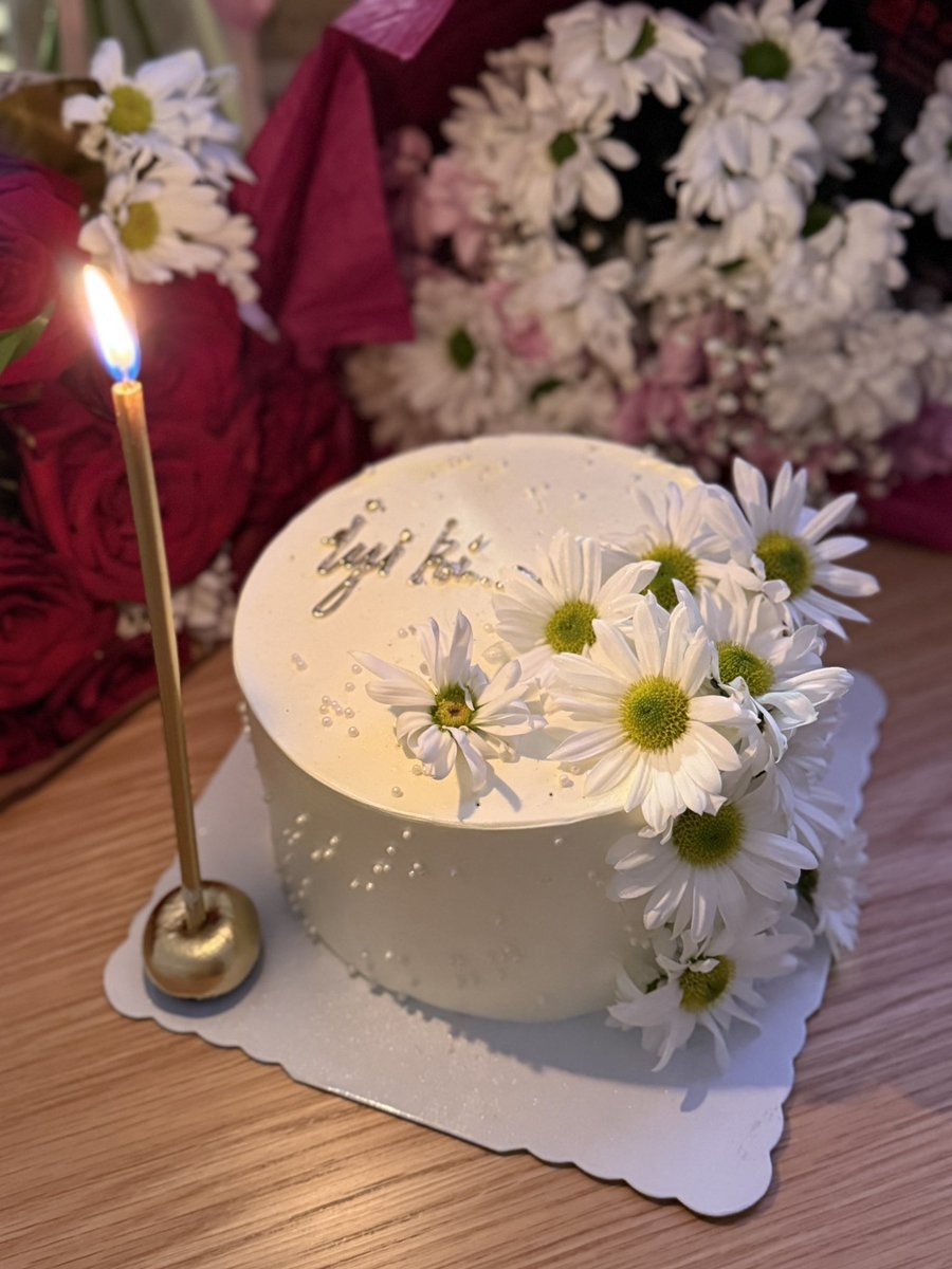 Bir yaş daha aldık✨🤍 şans getirsin 🍂