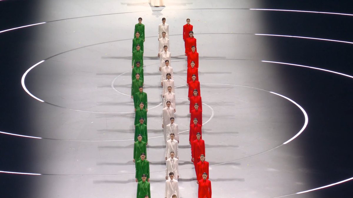 cittefa's tweet photo. La tradizione è custodire il fuoco, non adorare le ceneri #OpeningCeremony https://t.co/RaYFMblqgQ