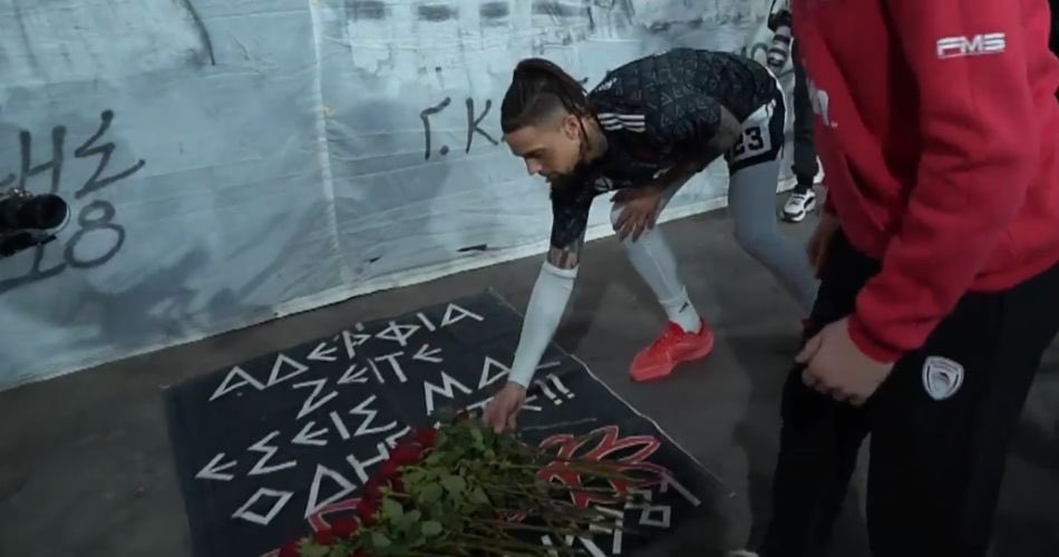 Votsarinho's tweet image. Ποσο αδικο που αυτό το παιδί έμεινε μόνο δυο χρόνια στην ομάδα.
Ένιωθε από την αρχή και το νιώθει ακόμα και σήμερα.
Δεν είναι τυχαίο ότι το δέσιμο με τον κόσμο υπάρχει και θα υπάρχει για πάντα.

Ντάνιελ αλάνι ❤️

#OlympiacosBC