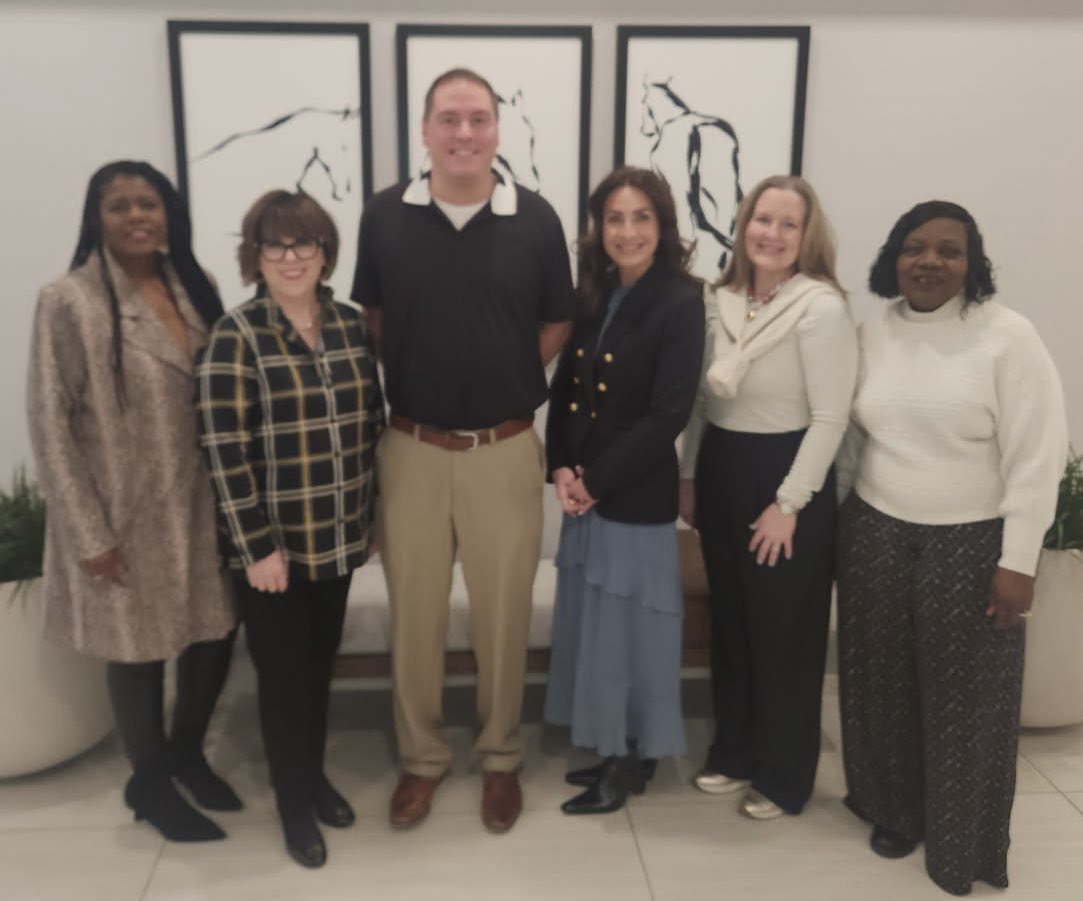 MariaDSells's tweet image. Extremely grateful to the seven teams of educational leaders from KY, AL, AR, FL, GA, IN, MS, OH, OR, SC, &amp;amp; TN braving travel through winter weather to dedicate their time this week to support school improvement through the @CogniaOrg Diagnostic Review process in Kentucky.
