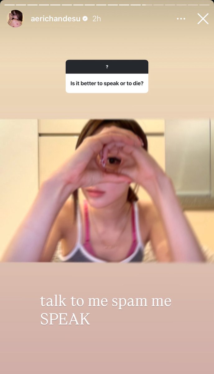 giselle encouraging you to keep living, not many idols are genuine and warmhearted but she is. 

i wish the world becomes kinder to her