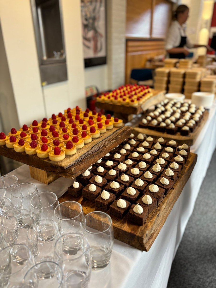 Is this not just everything you want to see in the afternoon of a heavy conference day? 

We think so! Grab a cuppa and enjoy 5 minutes with us, and return energised and refreshed!

#conference 
#catering
