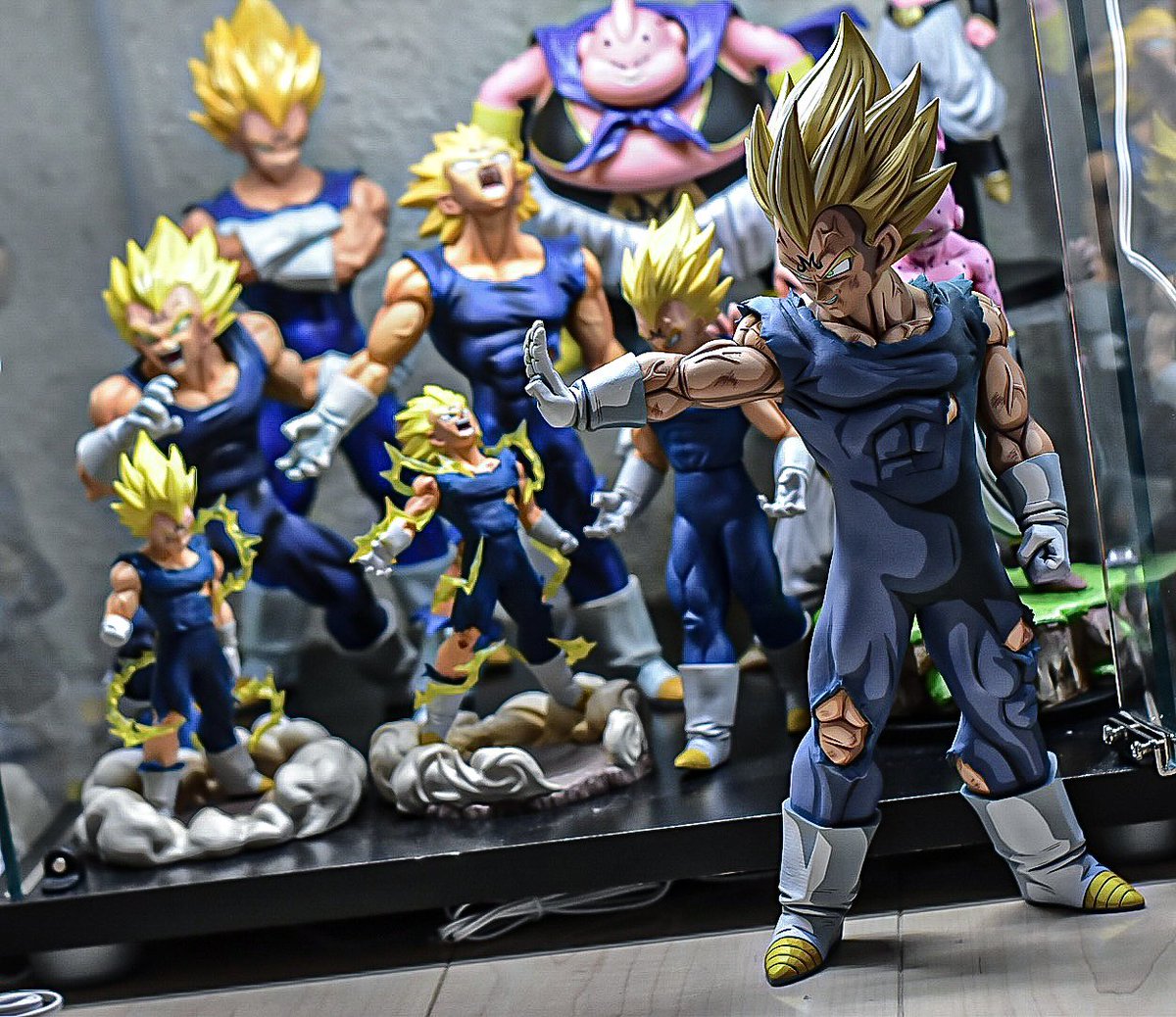 PERFECT_Cell47's tweet photo. 魔人　−MAJIN− https://t.co/Npnb52ViHC
