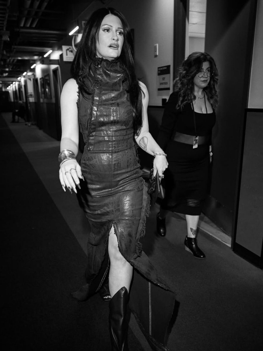 𝐜𝐨𝐮𝐫𝐭𝐧𝐞𝐲 𝐮𝐩𝐝𝐚𝐭𝐞𝐬 ✧˖° tweet media