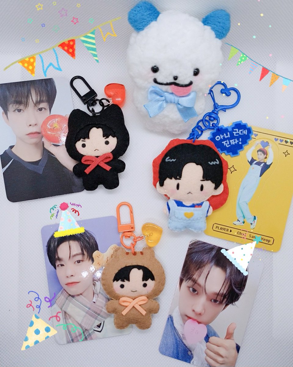 fine_unme's tweet image. :¨·.·¨:
 `·.. 𝙃𝘼𝙋𝙋𝙔 𝙎𝘼𝙉𝙂𝙔𝙀𝙊𝙋 𝘿𝘼𝙔✨️

🐿 상엽생일기념 #rt 이벤트 🐈‍⬛

추첨을 통해 총 3분께 아래 사진 속 펠트인형 키링을 보내드립니다˙ᵕ˙♡

🎸 왈왈이, 국내주소한정
🎸 키링종류 선택불가
🎸 GS25 반값택배, 배송비 부담 X
🎸 당발 2/27 (금) 오후 7시

#최상엽 #LUCY