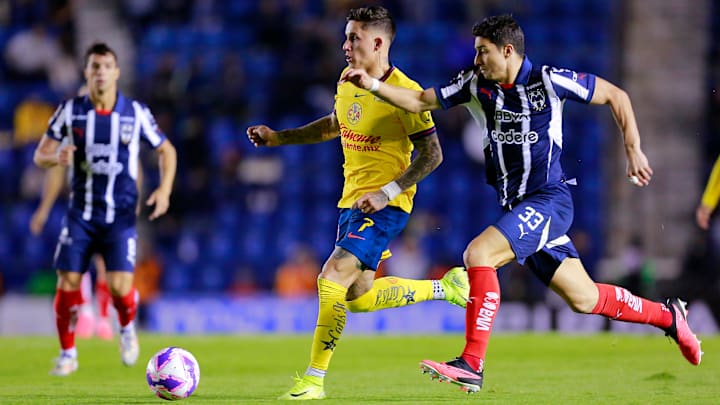 ¡Cierran jornada! 🇲🇽 ⚽ 

Las Águilas tienen una visita de altura de Rayados. 

Sábado 7 de febrero:
América 🦅 🆚 🤠 Monterrey
¡En exclusiva!
9:00 PM

Por la frecuencia más deportiva de la radio.
👇
📻 93.9 FM, León
💻 lapoderosa.com.mx 

#TodaUnaTradiciónEnElFutbol