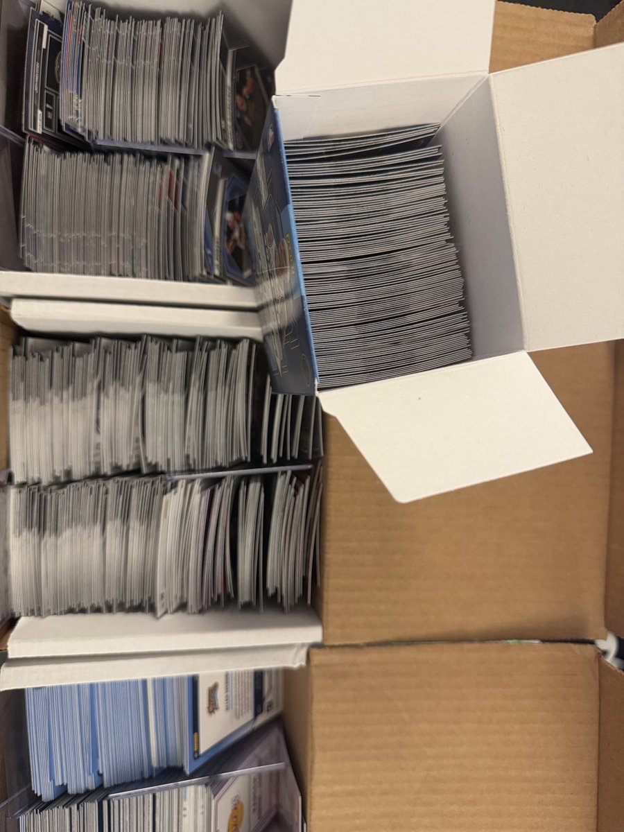 what does everyone do with their bulk basketball cards?? have all these non-base inserts, prizms, and rookies…would people be interested if i made lots of fav teams or players? hmu!
2024-2025 Mosaic, Prizm, Optic, Select Basketball <a href="/CardPurchaser/">Card Purchaser</a>