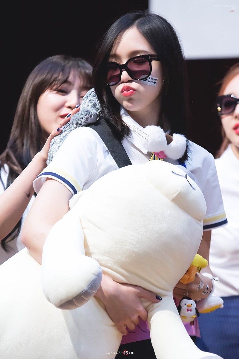 MINA ♡ #미나 ♡ #ミナ ♡ @JYPETWICE 🐧