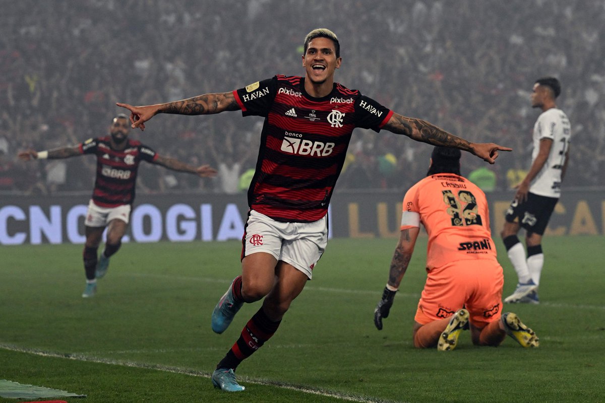 Copa do Brasil 1989
Rio/São Paulo 1997
Libertadores 2010
Copa do Brasil 2019
Libertadores 2022
Copa do Brasil 2022
Copa do Brasil 2024

De 10 mata-matas, vencemos 7.

Freguês bom é freguês fiel!