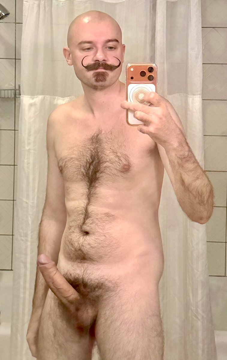 If you are not following <a href="/Druidisher/">Druidish</a>, TRUST ME, you should. He’s a top, but LOOK at his amazing #hairybutt. I’d eat it!