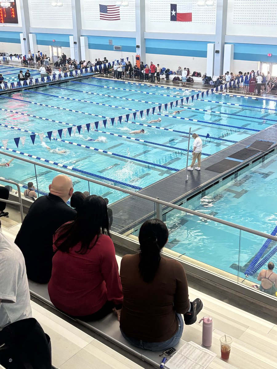 Tyler Moore tweet media