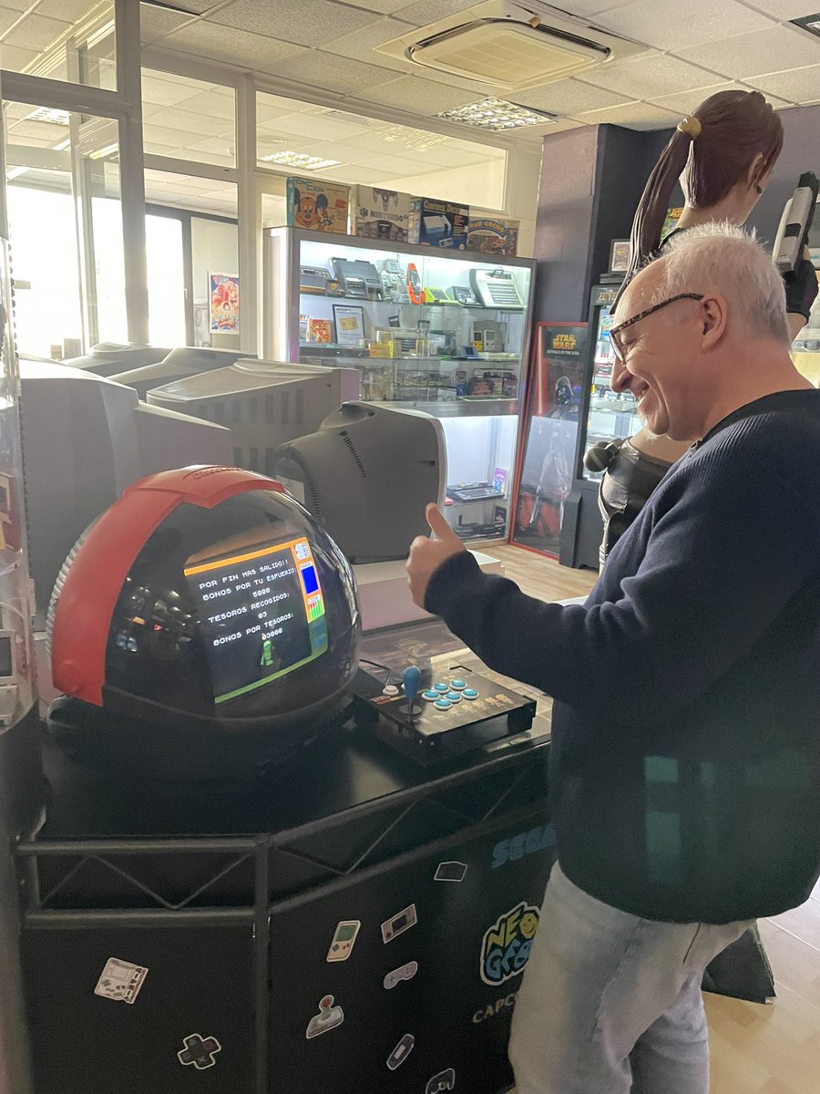 EL TEMPLO DEL ARCADE tweet media