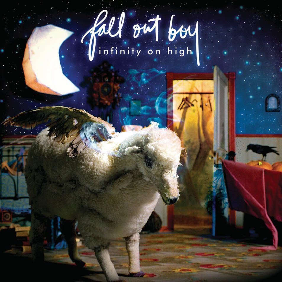 Hoy se cumplen 19 años de Infinity on High de Fall Out Boy.
Un disco que llevó el emo-pop al mainstream sin perder drama, hooks ni ambición.
Coros gigantes, letras afiladas y una generación cantando a todo pulmón. 🖤🔥
#fussionradiomx #FalloutBoy #InfinityOnHigh #MusicAnniversary