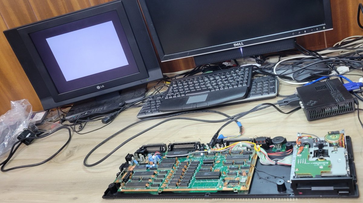 Andrew's Tech Break tweet media