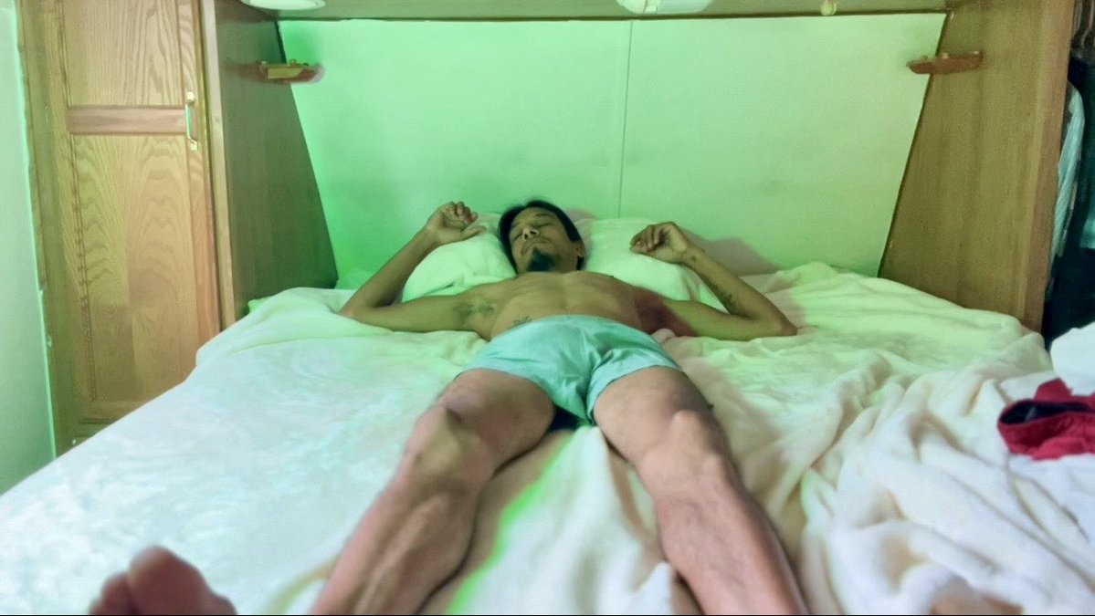 Like &amp; Subscribe 💤 

Nap Time with Alex, out now! ✨ #Shorts #Sleep #NapTime youtube.com/shorts/AZH8teq… via <a href="/YouTube/">YouTube</a>