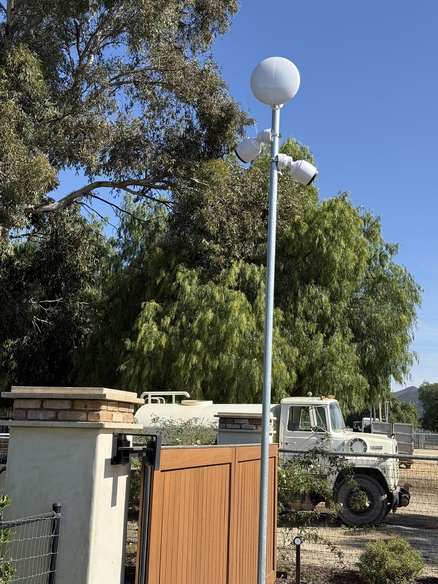 YesTechie tweet media