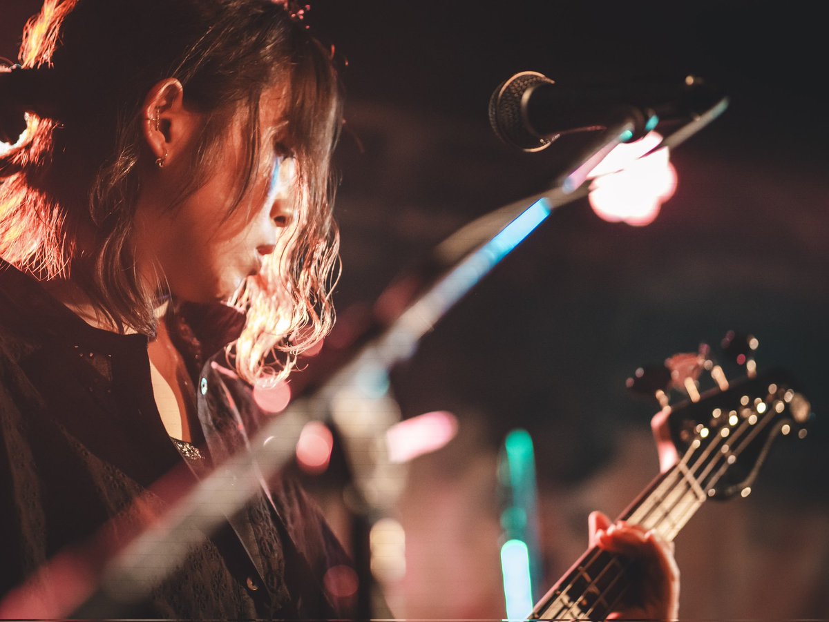 iwaken_for3rds's tweet photo. Past live photos 245
#マイクロフォーサーズ #M43
#LUMIX #写真好きな人と繋がりたい #ファインダー越しの私の世界 #livephoto #livehouse #portrait
#ライブ写真 #ステージ写真 #ライブ撮影 #liveshooting #浜松市
#snapseed #スマホレタッチ https://t.co/o4Kw9pO8Sb