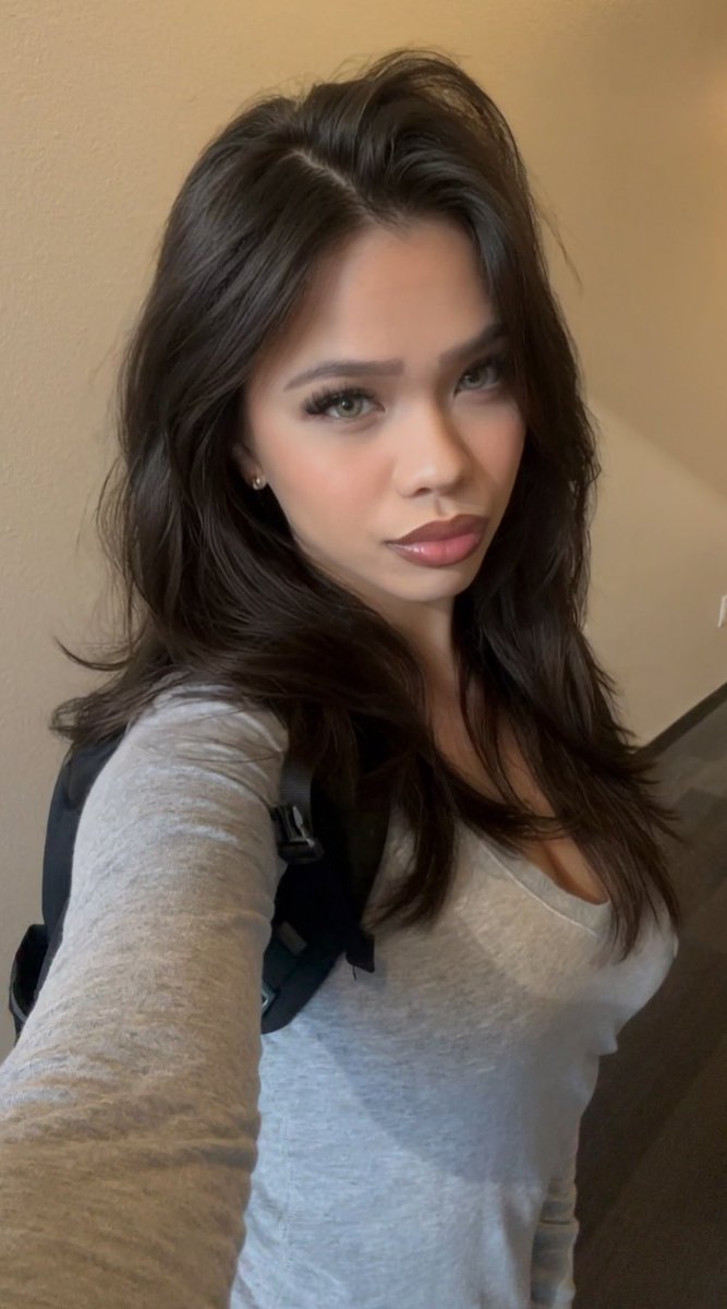 Simoneitl tweet media