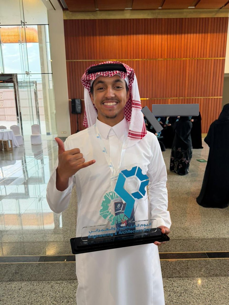 ضـياء tweet media