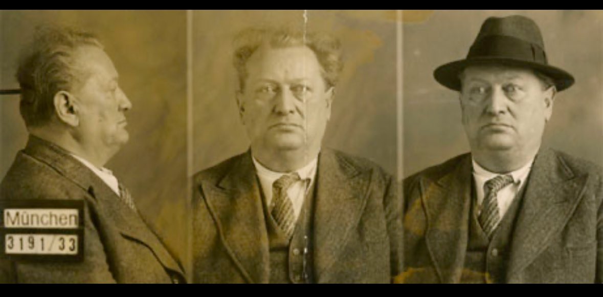 <a href="/haciosmanoglue/">Eray Hacıosmanoğlu</a> <a href="/turkictimes/">Turkic Times</a> Kör bunlar sen oku diyorsun😇