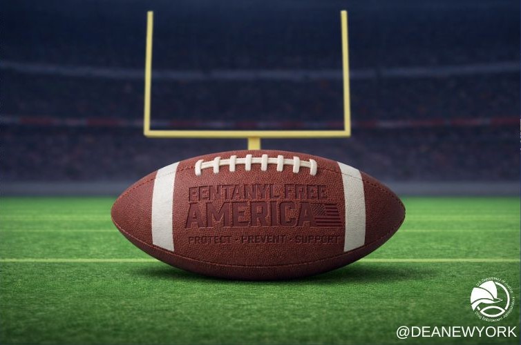 DEANEWYORKDiv's tweet photo. As you get ready for #SBLX this weekend, #DEANewYork wants you to #besafe, party #smart, and remain #drugfree. Together, lets tackle the fentanyl crisis🏈. #FentanylFreeAmerica #OnePillCanKill #OnePill #OPCK #DEA #DEANYED #DEANYTFD #Football #SuperBowlLX #SuperBowl2026 #Superbowl https://t.co/1QtPCX6K7W