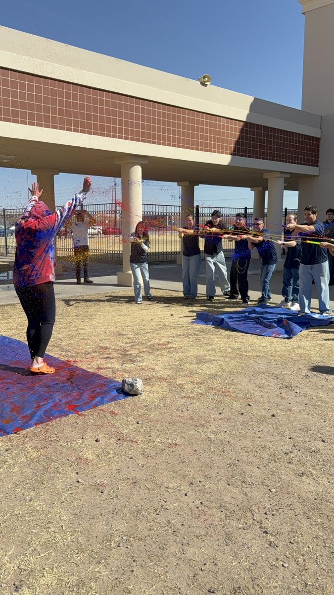 Del Valle HighSchool tweet media