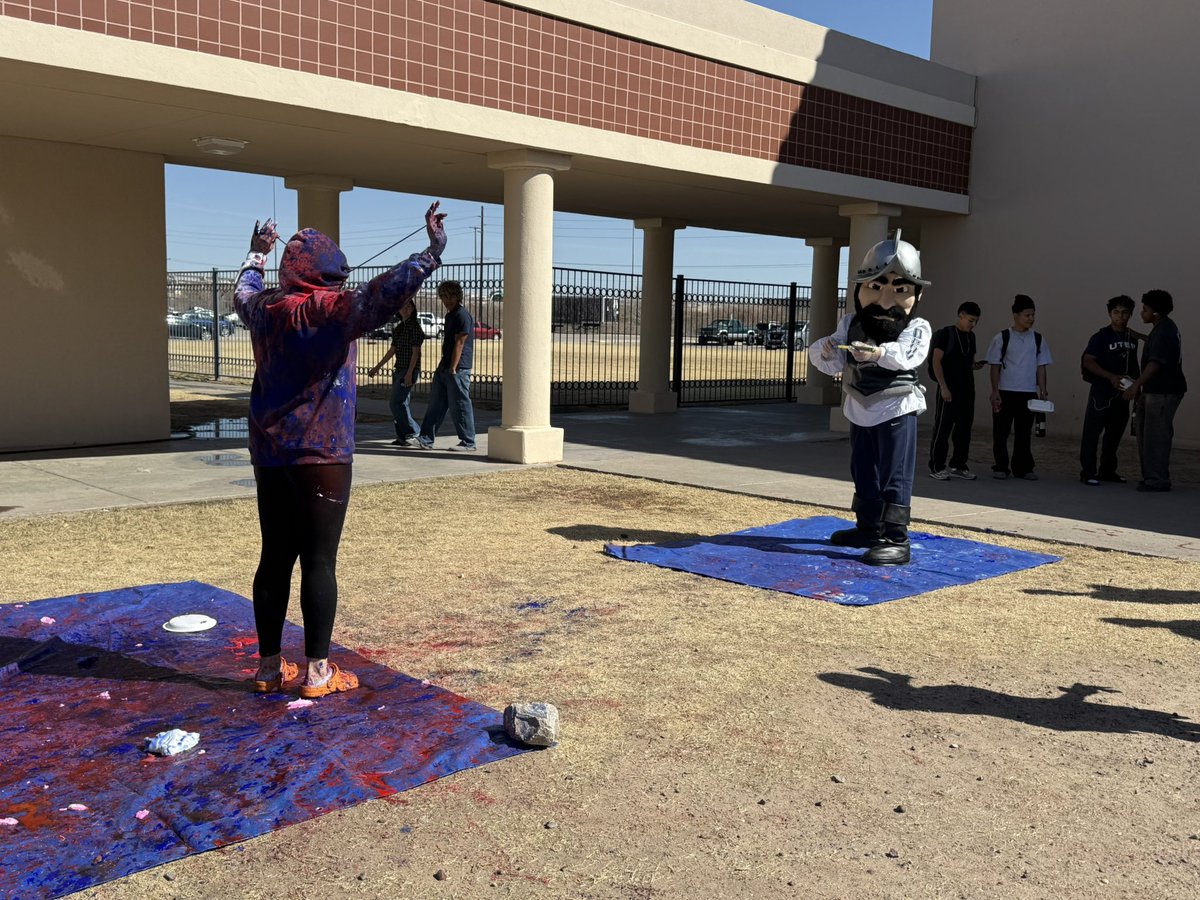 Del Valle HighSchool tweet media