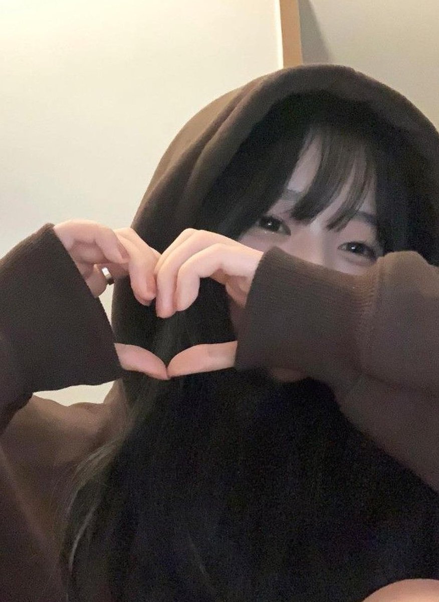 kizzyboy's tweet image. 心が安心 😬