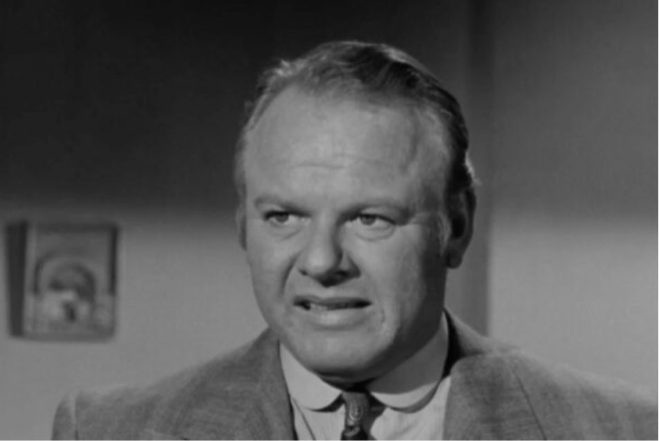 LoveOldMoviez's tweet image. In tonight’s episode of #TheUntouchables (S1, E9) Alan Hale, Gavin MacLeod, and #WilliamBendix are hijackers being tracked by Eliot Ness. Bendix is at his at his coldblooded best and dominates the episode.