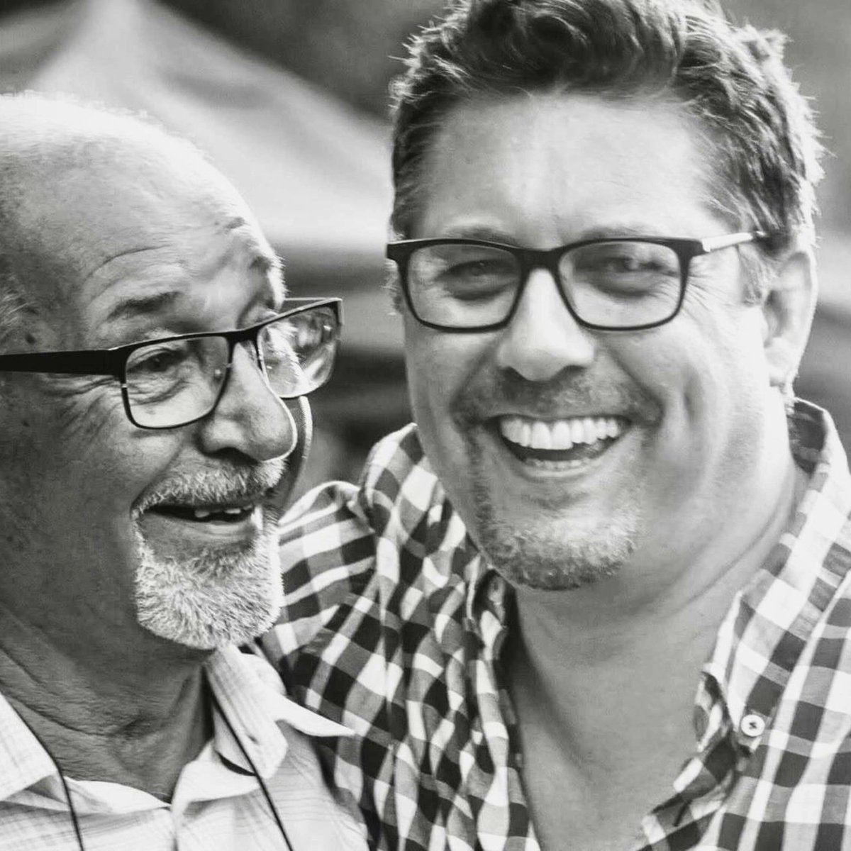 marcus_whitnell's tweet photo. My dad died in November. I feel ready to say that now. I miss him. https://t.co/MHEhh1T6jq