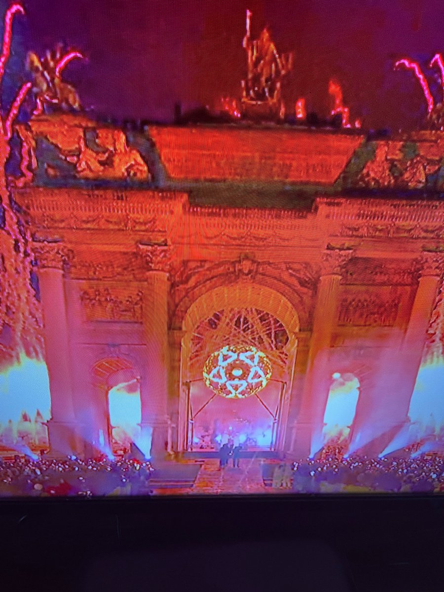 <a href="/ipsThinkTank/">Infinite Plane Society (IPS)</a> 

Are we getting a new virus or is this a pentagram?  This is the Winter Olympic Opening Ceremony on just now.