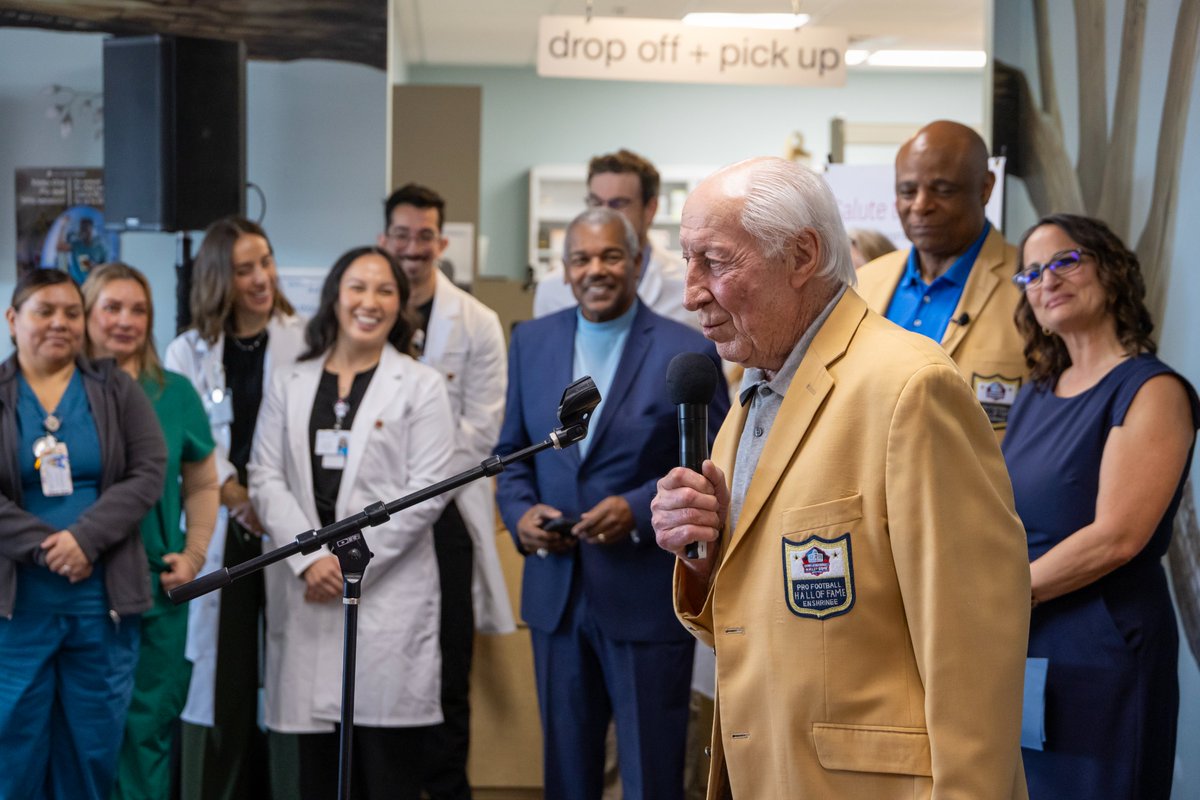 Randle Communications tweet media