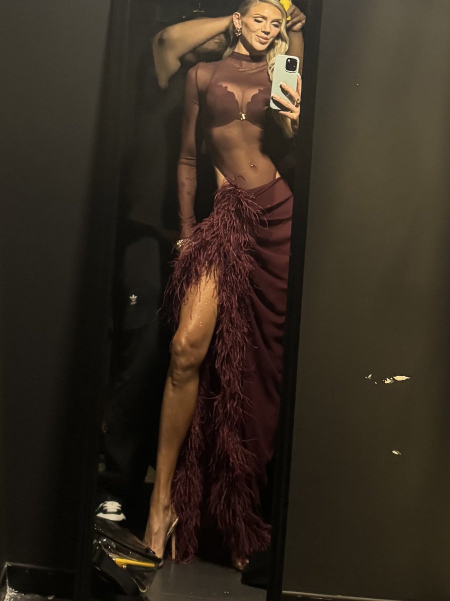 𝓕𝓵𝓪𝓲𝓻 first forever. 🜲 NOT @MsCharlotteWWE tweet media