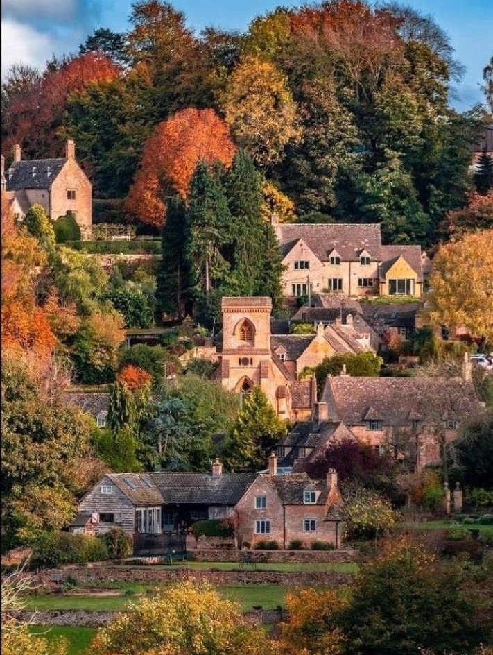 𝒍𝒖𝒏𝒂 tweet media