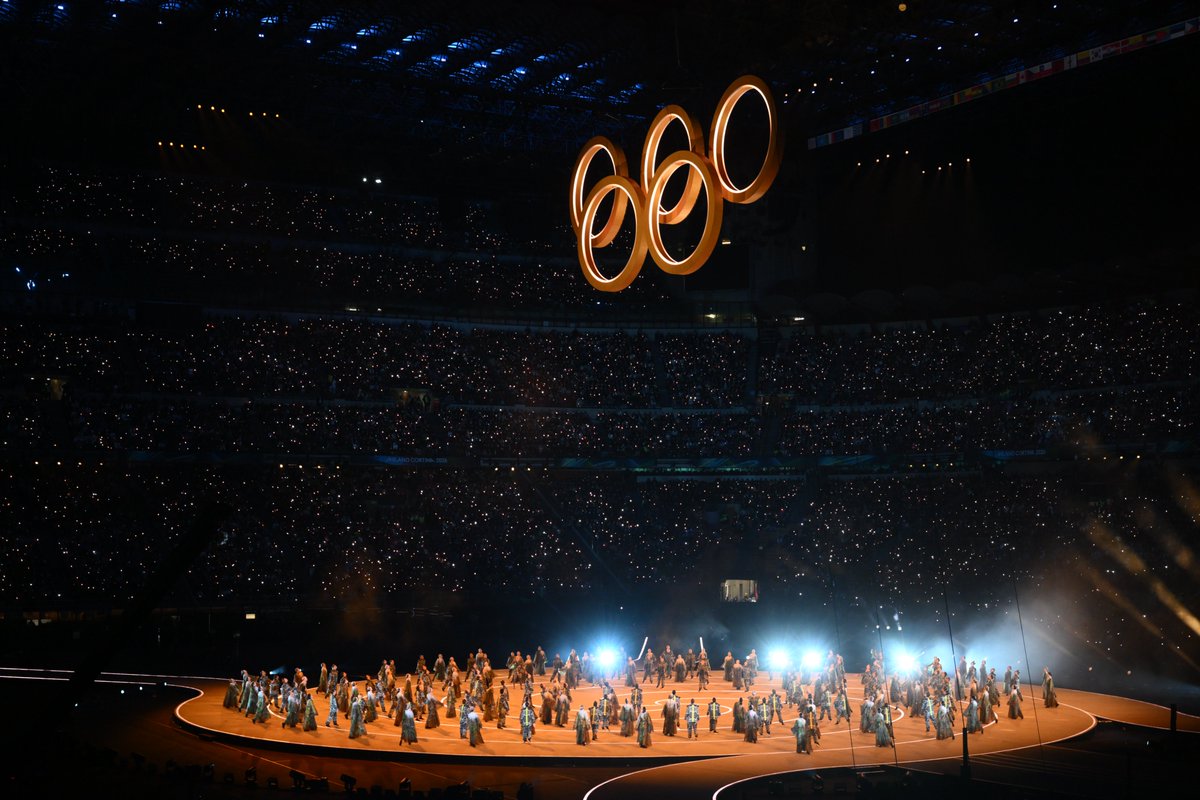 Les Jeux Olympiques de Milan-Cortina 2026 sont officiellement ouverts.

📸 CNOSF/KMSP 
#MilanoCortina2026 #AllezLesBleus