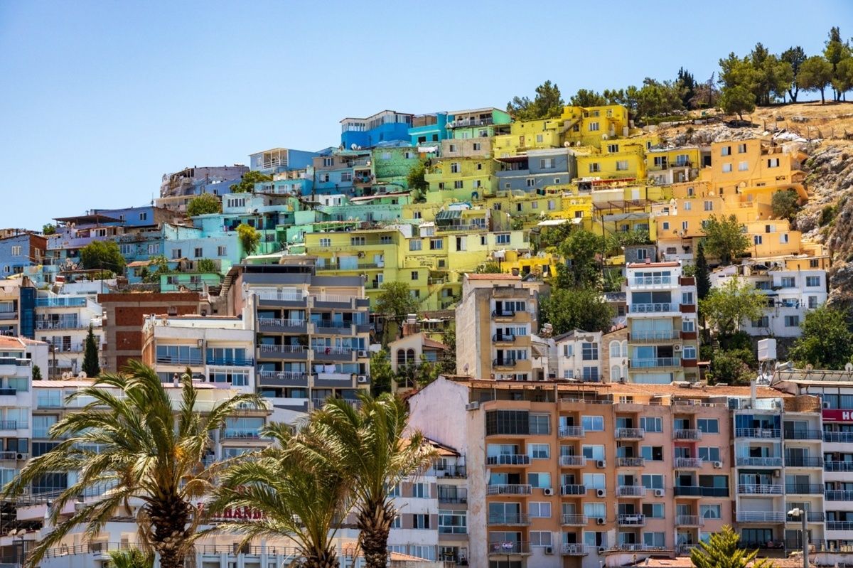 jamesonabart's tweet photo. Adriatic coastal living—color, hillside, and sunlit rhythm. 

#Adriatic #TravelPhotography https://t.co/2icotnkqjs