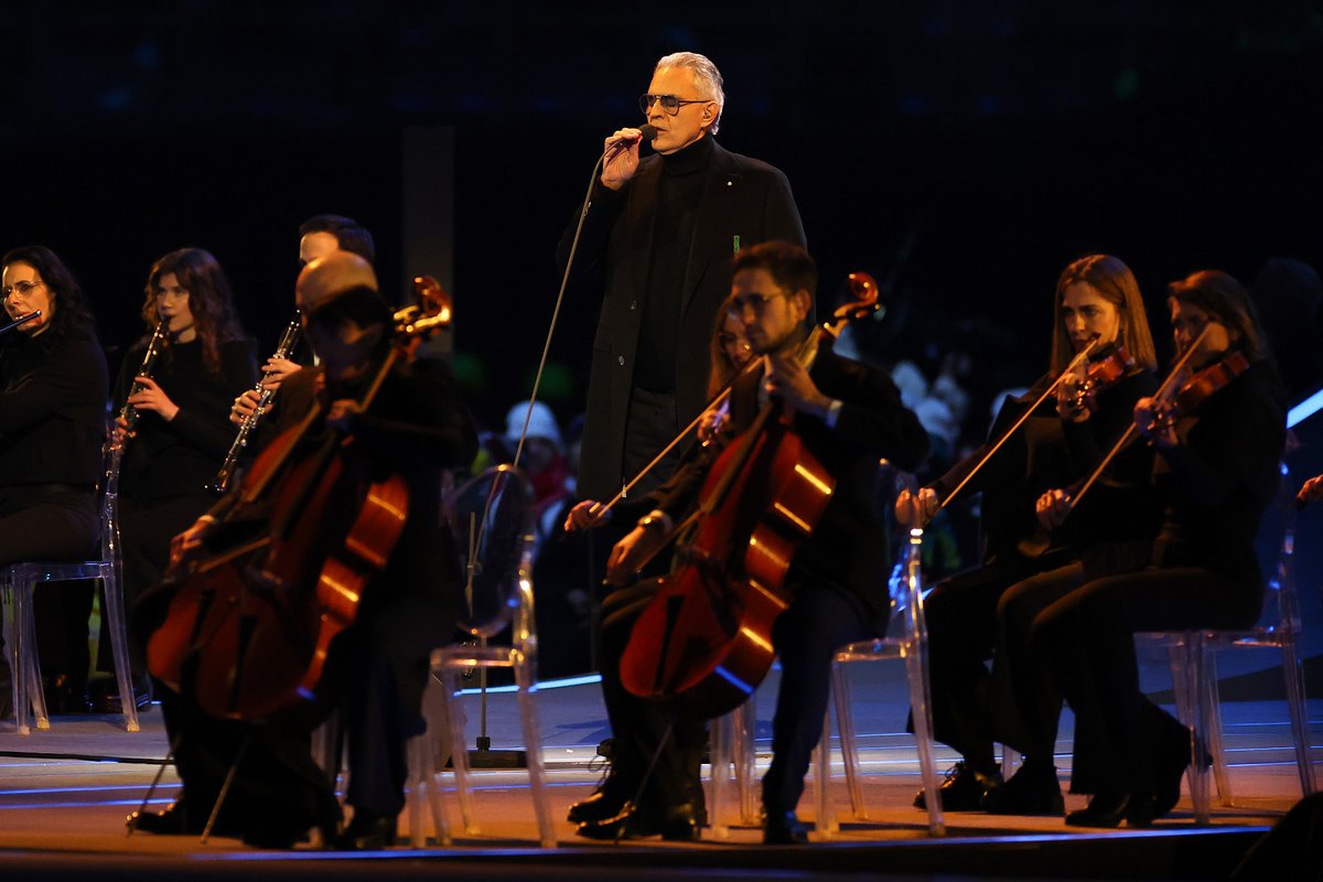 juegosolimpicos's tweet photo. Leyendas interpretando 'Nessun Dorma' en la #CeremoniaDeApertura de los Juegos Olímpicos de Invierno en Italia... 🥹 

#MilanoCortina2026 | #JuegosOlímpicos https://t.co/5SQPP1zYpz