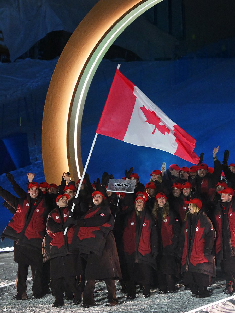 LA28's tweet image. From the runway to the races, athletes from around the world served absolute looks during the Parade of Athletes at the @milanocortina26  #OpeningCeremony. 

Drop your faves below ⬇️