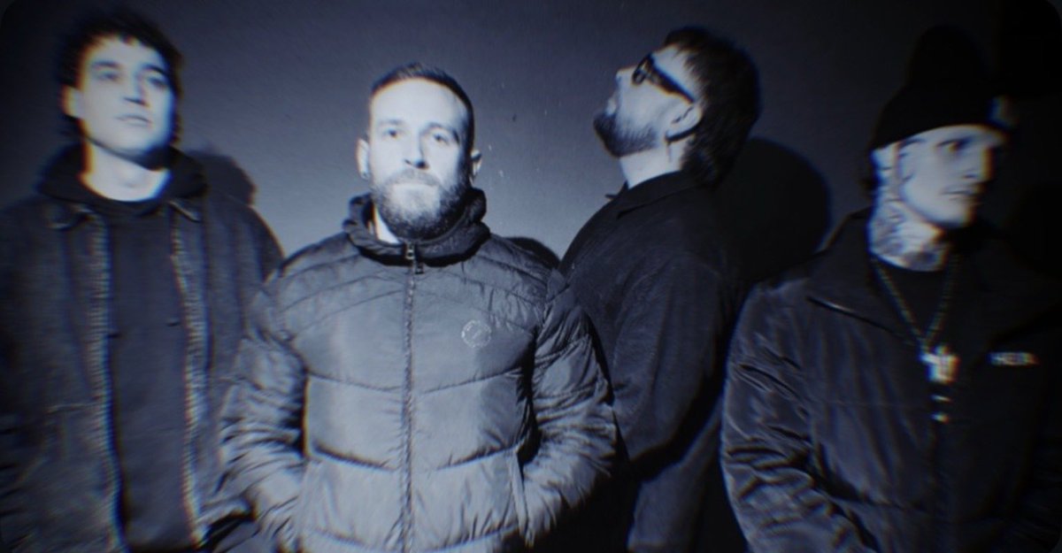 goodbye horses tweet media