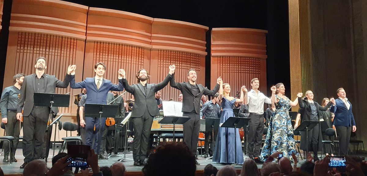 j_boso's tweet image. #GiulioCesare enthousiasme le public au #TCE :  distribution homogène et de haut niveau @JozefJakub88395 @DevieilheSabine #YuriyMynenko @bethtaylormezzo #RebeccaLeggett #AlexRosen #MarcoSaccardin @BresRmy, comme toujours remarquable @ilpdo, sous la direction de Francesco Corti.