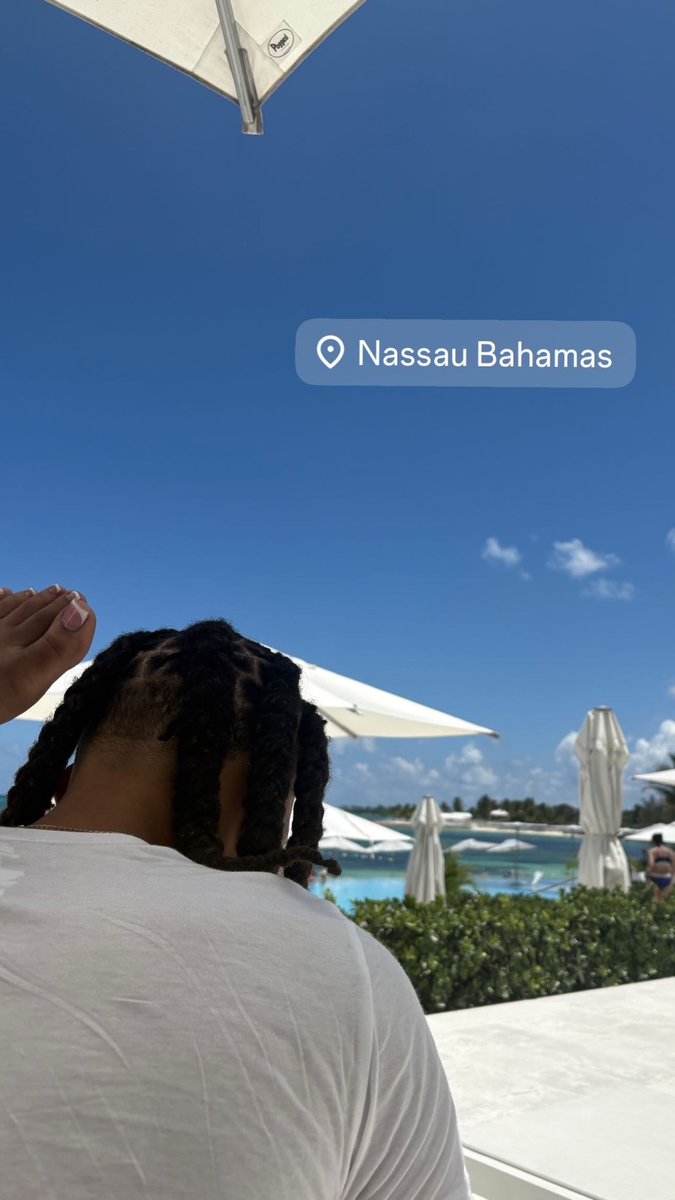 blacktwiterthrd's tweet image. this over anything