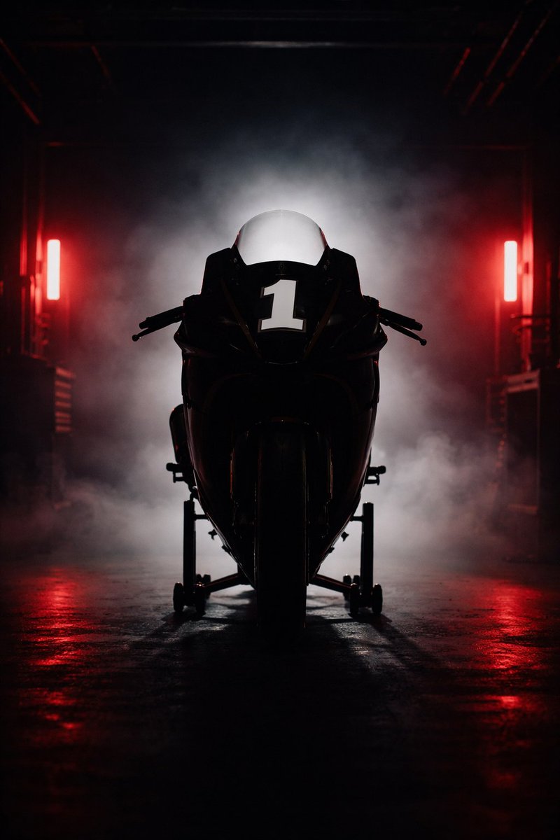 Ducati Marlboro Sim tweet media