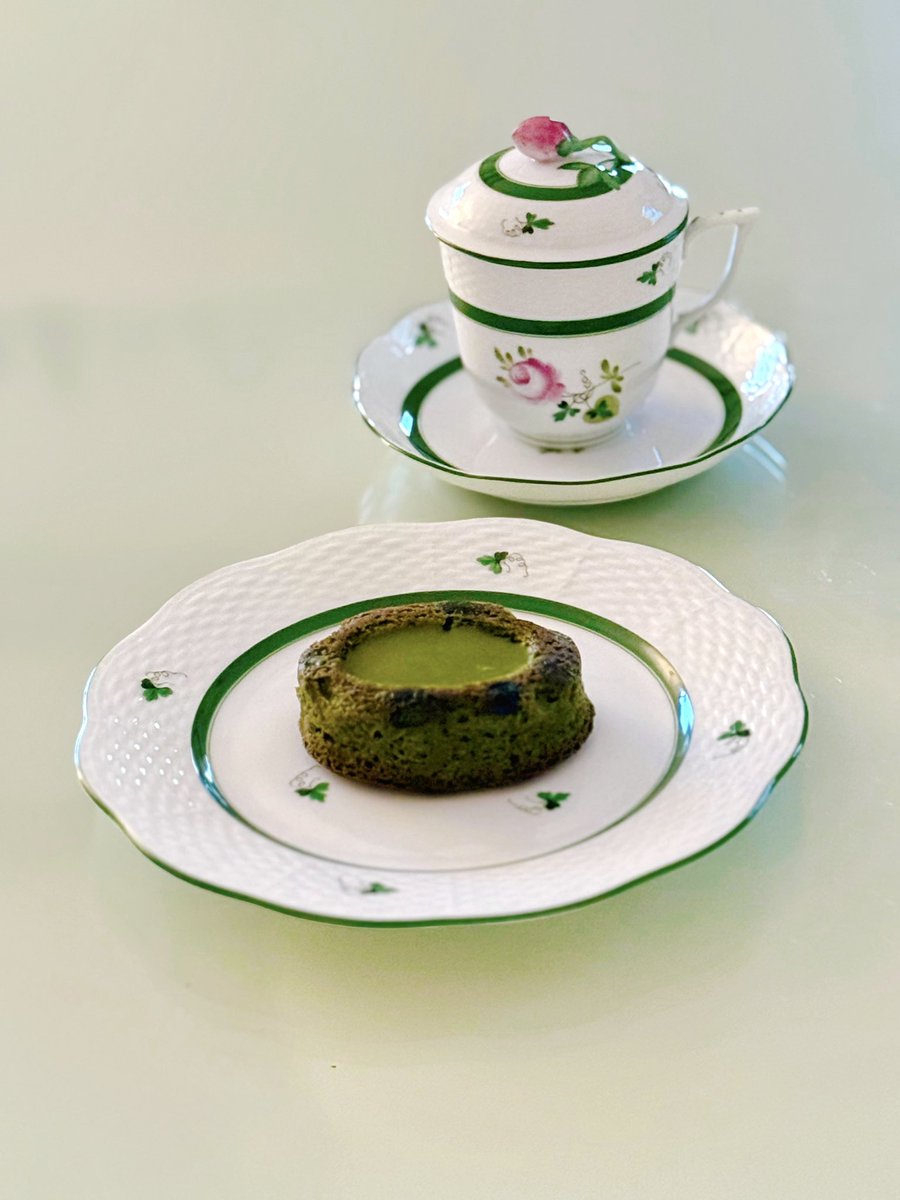 未だかつて経験したことのない場所が筋肉痛になってる朝です😹
なので今朝は癒しのYUZUほうじ茶と。

でも久々にいっぱい汗をかいて楽しかったのでジム通い続けられそう😆
新しい世界の扉が開いて嬉しいな。
羽生くんありがとう🙏
今日は回復のためにハク様とワークアウト動画を観ます🫶
 #羽生結弦