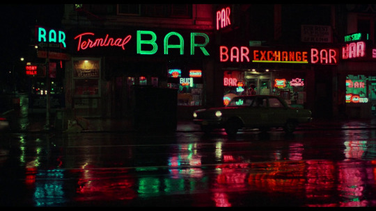 TheCinesthetic's tweet photo. Taxi Driver (1976) dir. Martin Scorsese https://t.co/rC5UK6BLsN