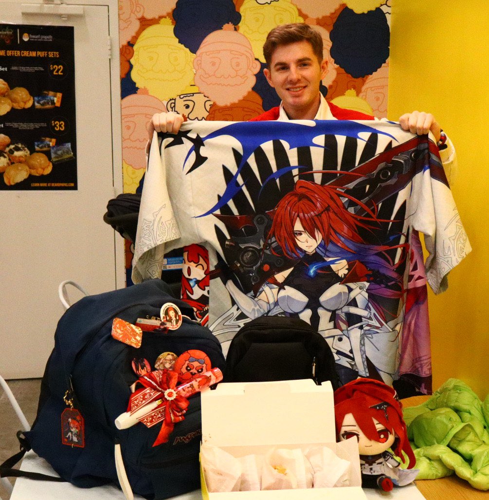 pig_tbh's tweet image. Ran into Holofans at Beard Papas and we got some pictures! Pictures by @XullifyAndy #BFKingdom #BloodflameAttire #beardpapas