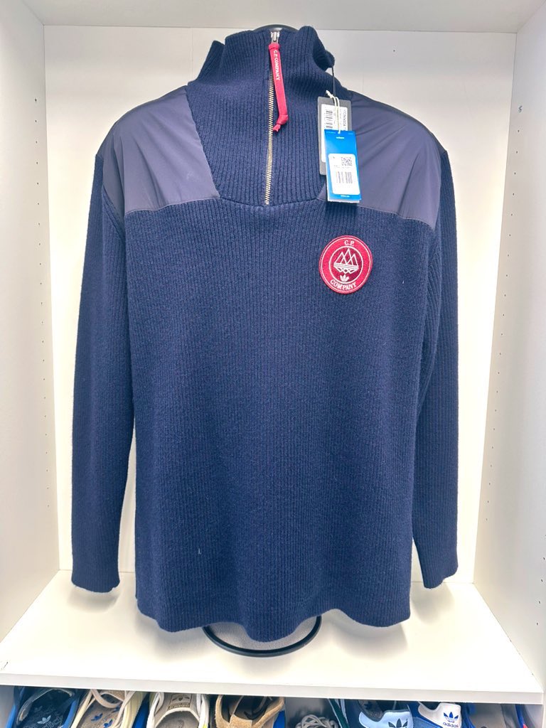 RE5 Customs tweet media